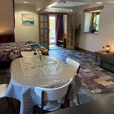 Ferienwohnung The Shippon At Rosehip Launceston Exterior foto